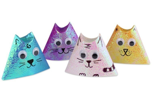 Origami Cat - 0 - Craft Activities for All Ages: Gluing and Folding - 10doigts.com - Craft Activities for All Ages: Gluing and Folding - 10doigts.fr