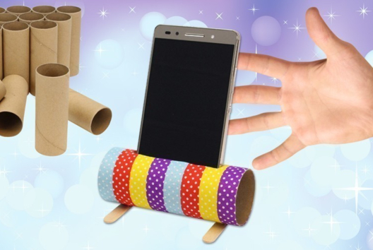 Portateléfono con un rollo de cartón - Actividades manuales de reciclaje: ideas de upcycling para todo el año - 10doigts.fr