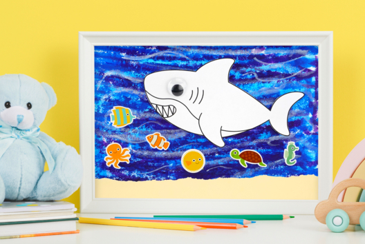 Martin the Shark - 1 - Ocean Crafts: Dive into a Creative and Sensory World - 10doigts.com - Ocean Crafts: Dive into a Creative and Sensory World - 10doigts.fr
