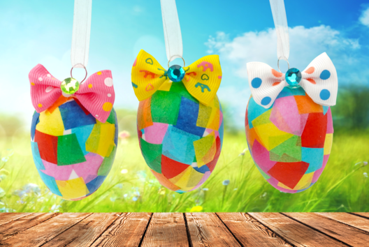 Hanging Easter Eggs - 3 - DIY Easter Crafts - 10doigts.com - DIY Easter Crafts - 10doigts.fr - 2