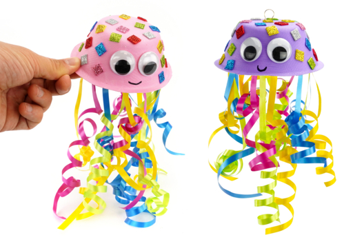 Colorful Jellyfish - 3 - Ocean Crafts: Dive into a Creative and Sensory World - 10doigts.com - Ocean Crafts: Dive into a Creative and Sensory World - 10doigts.fr - 2