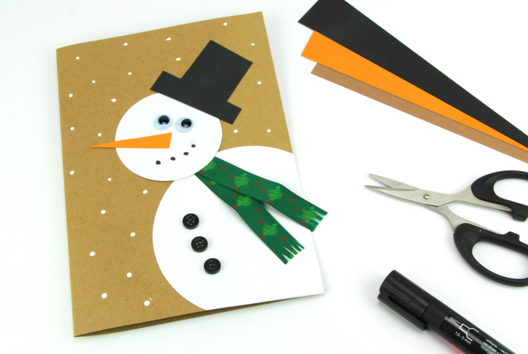 Snowman Card - 1 - Card Making Crafts: Our Creative Ideas for Children - 10doigts.com - Card Making Crafts: Our Creative Ideas for Children - 10doigts.fr