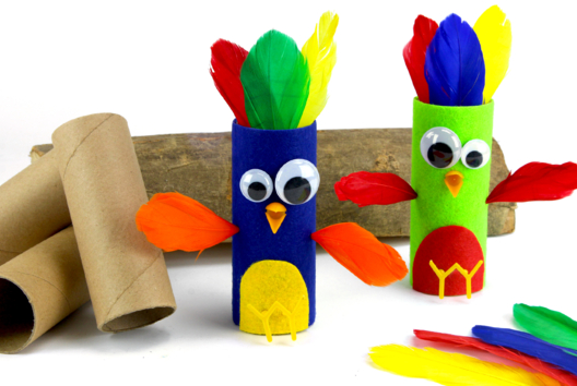 Birds with a Cardboard Roll - 1 - Kids Crafts Activities - 10doigts.com - Handicrafts Activities - 10doigts.fr