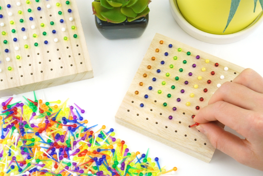Multi-Activity Learning Board - Montessori - 1 - Montessori Crafts for Learning Through Manipulation - 10doigts.com - Montessori Crafts for Learning Through Manipulation - 10doigts.fr