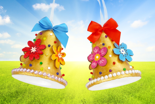 Hanging Easter Bells - 0 - DIY Easter Crafts - 10doigts.com - DIY Easter Crafts - 10doigts.fr