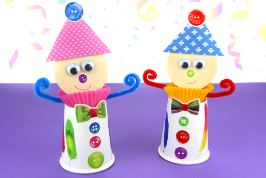 Cute Harlequin with a Paper Cup - 2 - Carnival, Mardi Gras Crafts - 10doigts.com - Carnival, Mardi Gras Crafts - 10doigts.fr - 2