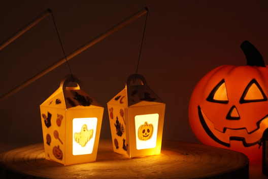 Halloween Sticker Lanterns - 2 - Halloween Crafts - 10doigts.com - Halloween Crafts - 10doigts.fr - 2