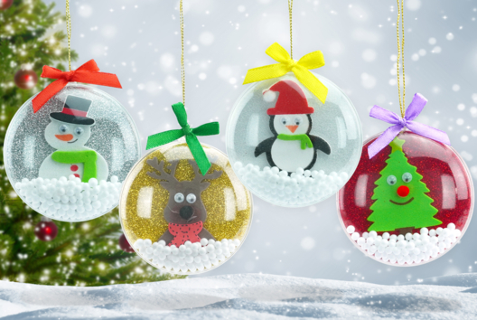 Christmas Baubles with Little Characters - 1 - Christmas Tree Ornement Crafts - 10doigts.com - Christmas Tree Ornement Crafts - 10doigts.fr