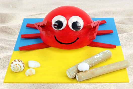3D Crab with Half Clothespins - 3 - Animal Crafts: Our Creative Ideas for Children - 10doigts.com - Animal Crafts: Our Creative Ideas for Children - 10doigts.fr - 2