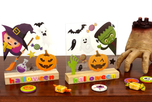 Halloween Scene with Stickers - 2 - Halloween Crafts - 10doigts.com - Halloween Crafts - 10doigts.fr - 2