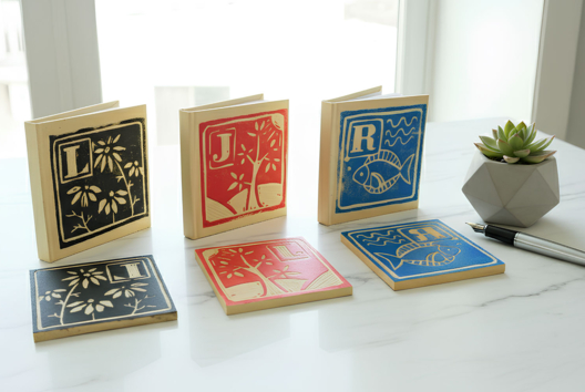 Initial Notebooks Linocut - 2 - Hands-on Activities to Introduce Engraving - 10doigts.com - Hands-on Activities to Introduce Engraving - 10doigts.fr