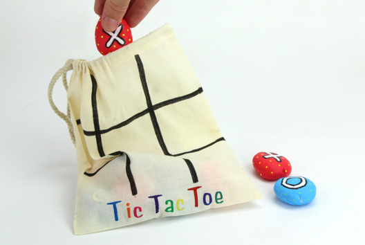 TIC TAC TOE - Travel Game - 2 - Handicrafts Around Games to Enjoy Homemade Games - 10doigts.com - Handicrafts Around Games to Enjoy Homemade Games - 10doigts.fr - 2