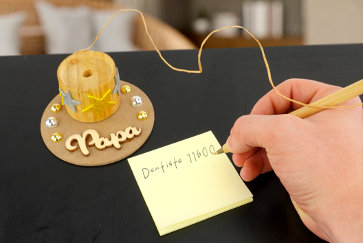 Regalo Niño lápiz Fiesta Padre - Manualidades día del padre - 10doigts.fr - 2