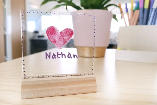 Fingerprint Frame - 2 - Mother's Day Crafts - 10doigts.com - Mother's Day Crafts - 10doigts.fr - 2