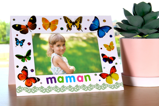 Butterfly Frame - 1 - Mother's Day Crafts - 10doigts.com - Mother's Day Crafts - 10doigts.fr