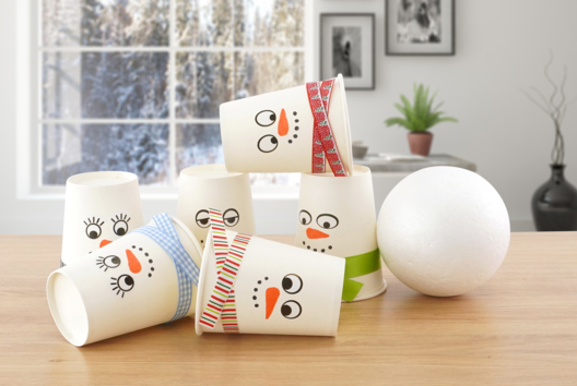 Tiro al blando vaso DIY niños - Actividades manuales niños Invierno - 10doigts.fr