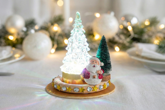 Little Light-Up Christmas Tree - 2 - Christmas Craft Activities - 10doigts.com - Christmas Craft Activities - 10doigts.fr - 2