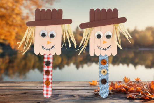 Scarecrow with Wooden Sticks - 1 - Kids Crafts Activities - 10doigts.com - Handicrafts Activities - 10doigts.fr