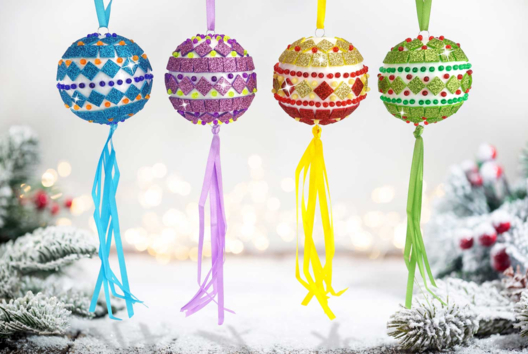 las bolas de Navidad con purpurina - Actividades manuales decoraciones del árbol de Navidad - 10doigts.fr