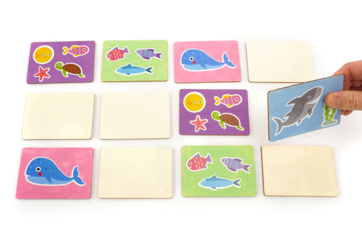 memoria animales marinos DIY - Actividades manuales océano: sumérgete en un universo creativo y sensorial - 10doigts.fr - 2