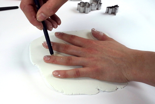 Pocket Organizer "Heart on Hand" - 4 - Mother's Day Crafts - 10doigts.com - Mother's Day Crafts - 10doigts.fr - 2