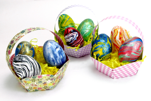 marbled eggs easter basket kids decor - DIY Easter Crafts - 10doigts.fr - 2