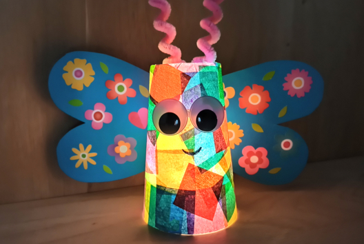 mariposa luminosa actividad DIY primavera niños - Actividades manuales Primavera - 10doigts.fr - 2