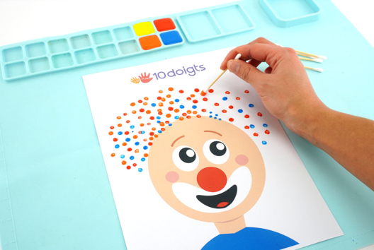 Cotton Swab Painting - Clown - 4 - Carnival, Mardi Gras Crafts - 10doigts.com - Carnival, Mardi Gras Crafts - 10doigts.fr - 2