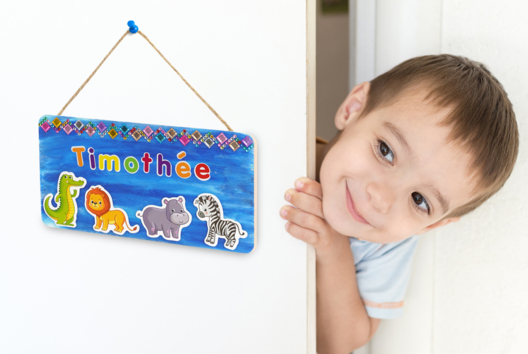 Personalized Door Sign for Children's Room - 2 - DIY Home Decor Crafts - 10doigts.com - Handicrafts Home Decor DIY - 10doigts.fr - 2
