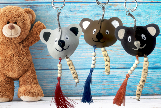 Teddy Bear Keychain - 1 - Father's Day Crafts - 10doigts.com - Father's Day Crafts - 10doigts.fr