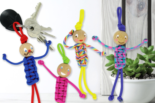 Paracord Keychain - 1 - Mother's Day Crafts - 10doigts.com - Mother's Day Crafts - 10doigts.fr