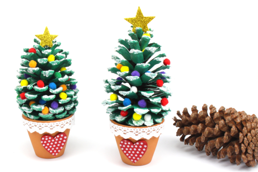 Christmas Tree with a Pine Cone - 2 - Craft Activities for Holiday Tables - 10doigts.com - Craft Activities for Holiday Tables - 10doigts.fr - 2