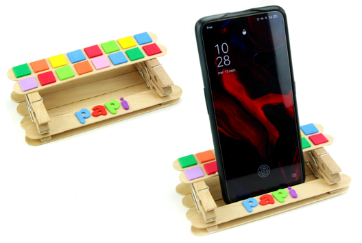 Smartphone Stand with Wooden Sticks - 1 - Father's Day Crafts - 10doigts.com - Father's Day Crafts - 10doigts.fr