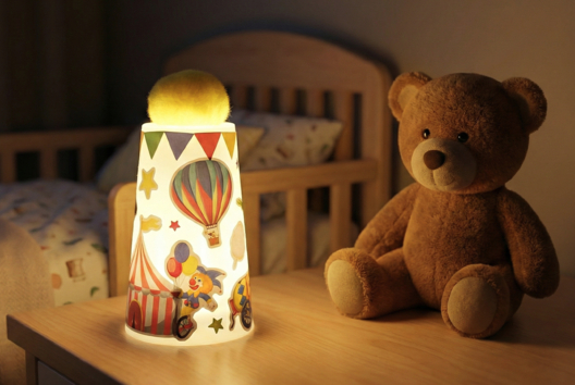 Luz nocturna niños circo habitación DIY - Actividades manuales Carnaval, Martes de Carnaval - 10doigts.fr