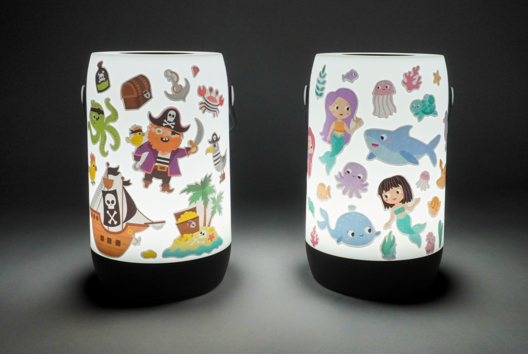 luz nocturna niños gomets - Actividades manuales Verano - 10doigts.fr - 2
