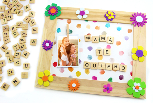 Cuadro Scrabble Día de las Madres - Manualidades día de la madre - 10doigts.fr