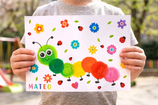dibujar-oruga-círculos-actividad-niños - Actividades manuales animales: nuestras ideas creativas para los niños - 10doigts.fr