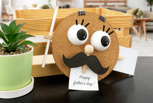 Memo Monsieur Moustache - 1 - Father's Day Crafts - 10doigts.com - Father's Day Crafts - 10doigts.fr