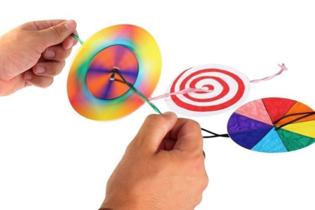 String Tops - 0 - Kids Crafts Activities - 10doigts.com - Handicrafts Activities – 10doigts.fr