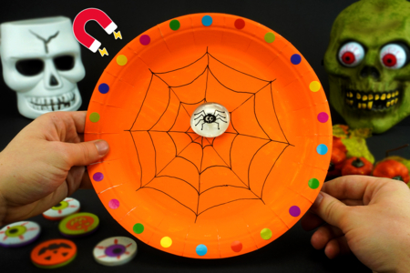 Spider Wandering on Its Web - 1 - Halloween Crafts - 10doigts.com - !! Old tutorials to delete !! – 10doigts.fr