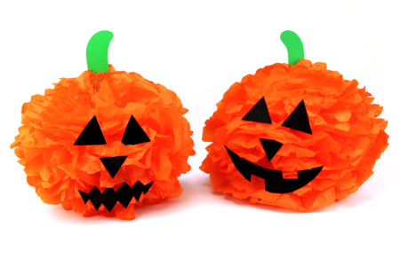 Giant Halloween Pumpkins Made of Tissue Paper - 3 - Halloween Crafts - 10doigts.com - Halloween Crafts – 10doigts.fr