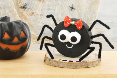 The Cute Little Spider - 1 - Halloween Crafts - 10doigts.com - Halloween Crafts – 10doigts.fr