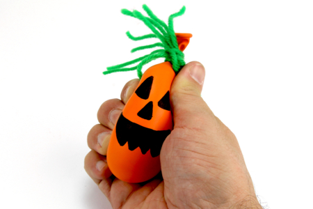 pelotas antiestrés monstruos Halloween niños - Actividades manuales Halloween – 10doigts.fr