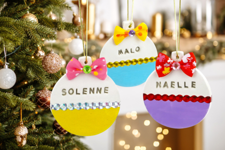 Personalized Christmas Bauble with a Name - 1 - Christmas Crafts - 10doigts.com - Christmas Crafts – 10doigts.fr