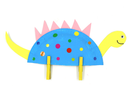 Multicolored Dinosaur with a Paper Plate - 5 - Craft Activities for All Ages: Gluing and Folding - 10doigts.com - Craft Activities for All Ages: Gluing and Folding – 10doigts.fr