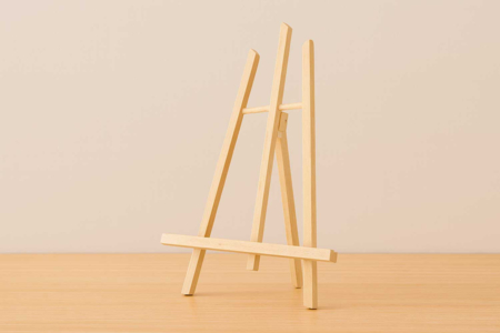 Wooden Table Easel - 38 x 21 cm - 1 - Easels for Children and Display Stands - 10doigts.com - Easels for Children and Display Stands – 10doigts.fr