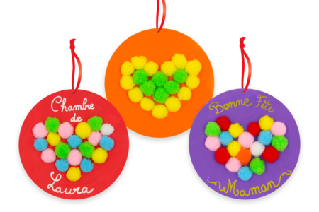 Pom Pom Heart Kit - 6 Pieces - 1 - Educational Kits - 10doigts.com - Educational Kits: The joy of hands-on learning. – 10doigts.fr