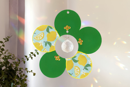 gran atrapasol flor de madera - Suspensiones decorativas de madera – 10doigts.fr
