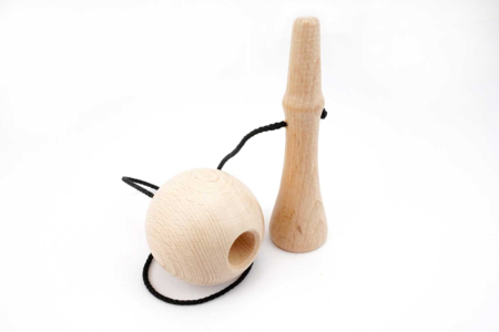 Wooden Bilboquet - Made in France - 3 - Wooden Games and Toys - 10doigts.com - Wooden Games and Toys – 10doigts.fr