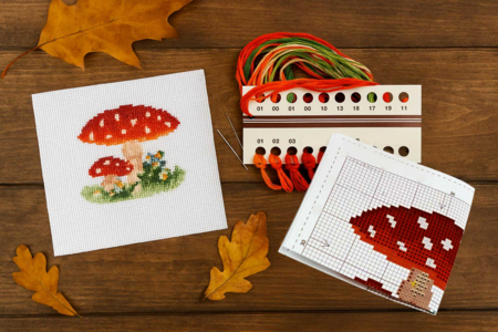 Kit mini puntos de cruz contados: Hongos - Kits Mercería – 10doigts.fr